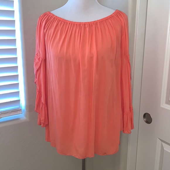 Elan Tops - ELAN BRAND NEW WITH TAGS SIZE MEDIUM GORGEOUS TOP
